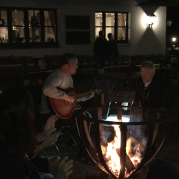 Lagerfeuer bei Steinbergs