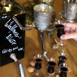 homemade walnut liqueur